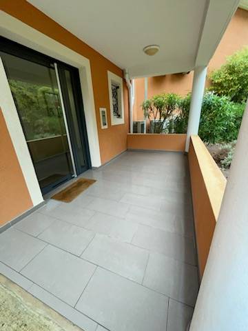 Devis nettoyage hall d'entrée immeuble Saint Raphaël Var